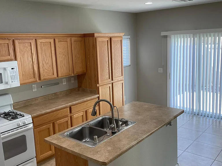 6574 Gertrude Ct — Photo 8
