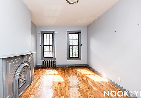 4th image of 71 Grand Ave #3A