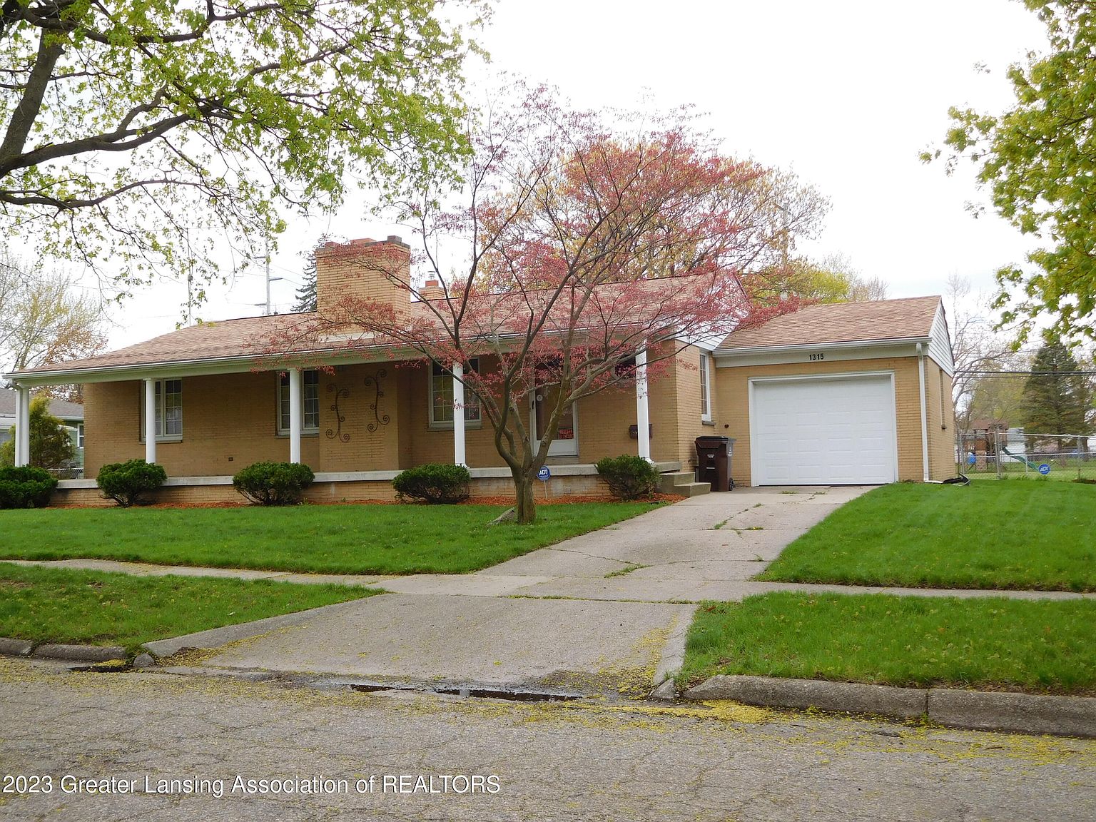 1315 Briarwood Dr, Lansing, MI 48917 Zillow