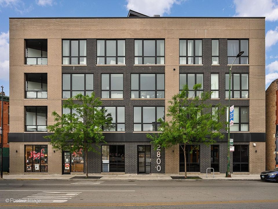 1st image of 2800 N Lincoln Ave Unit 4S