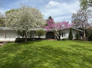 158 W Glendale Blvd, Valparaiso, IN 46383