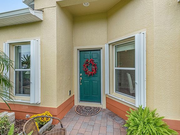 2nd image of 3119 Vallejo Way