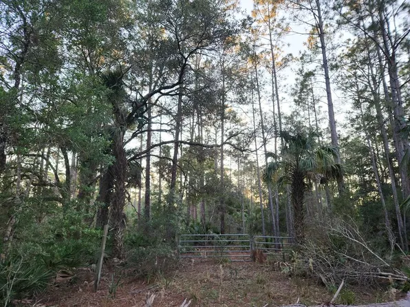 13450 SW 61st St, Cedar Key, FL 32625