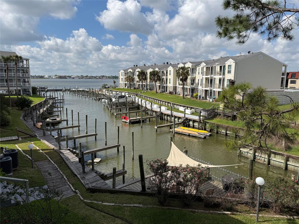 4011 Nasa Road 1 #515, Seabrook, TX - View 3
