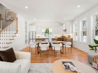 4 Wilbur St, Woburn, MA 01801