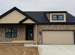 1104 Mission Dr, Richmond, KY 40475