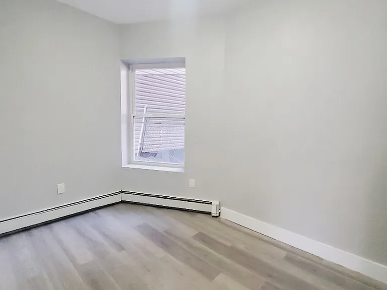 118 Wade St #1G — Photo 5