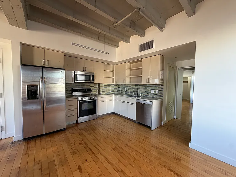 Great Republic Lofts — Photo 27