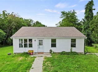 1305 & 1307 E Us Highway 24, Independence, MO 64050