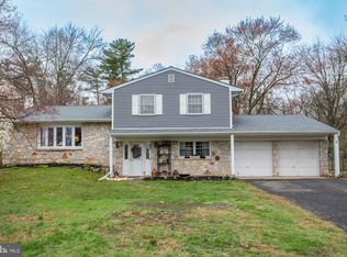 36 Layle Ln, Doylestown, PA 18901