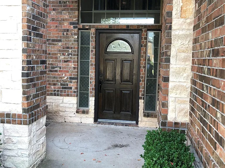 6323 Falling Briar Ln — Photo 10