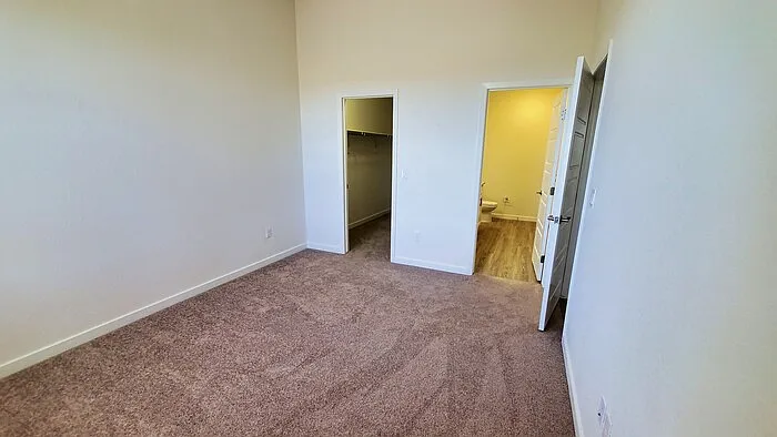 17297 Wilde Ave #305 — Photo 10