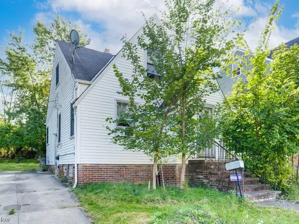 4353 W 61st St, Cleveland, OH 44144