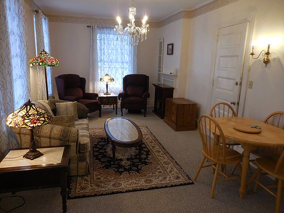 4th image of 308 Poplar St #C