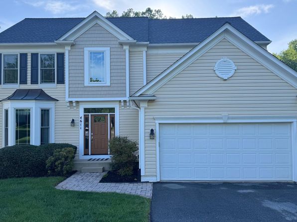 4611 Isaac Dr, Ellicott City, MD 21043