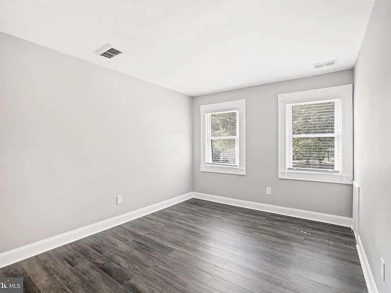1518 Gingerwood Ct — Photo 25
