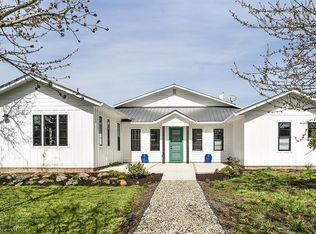 14615 NE Quarry Rd, Newberg, OR 97132