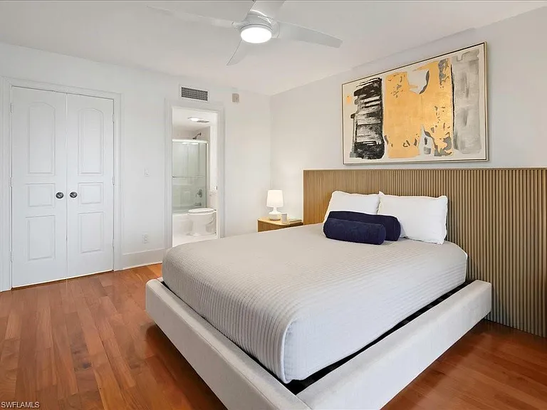 2750 Gulf Shore Blvd N #602 — Photo 25
