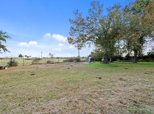 23077 Flukinger Rd, Waller, TX 77484