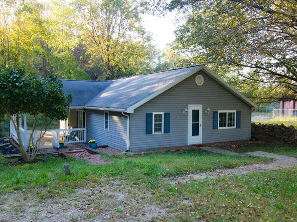 11214 N Saint Joseph Ave, Evansville, IN 47720
