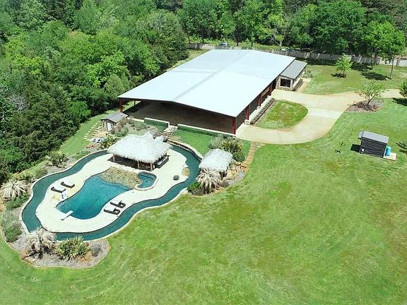 2nd image of 8572 County Road 1161