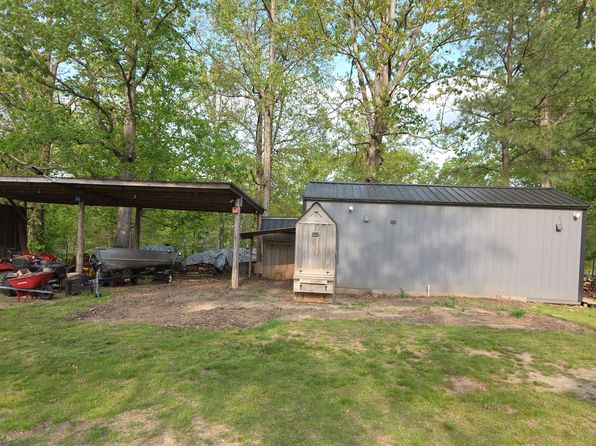 779 Dogwood Dr, Erin, TN 37061