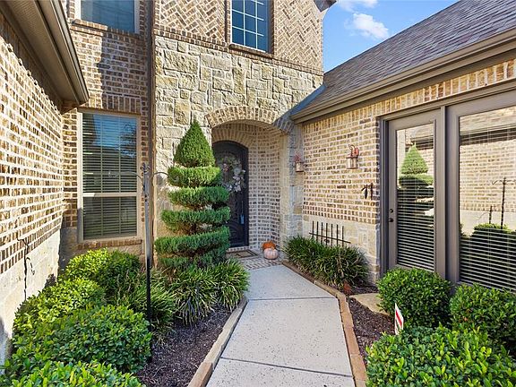 2nd image of 474 Sleepy Creek Dr