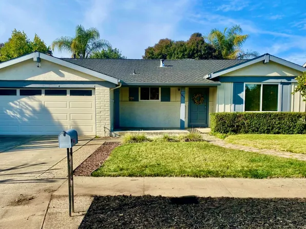 6535 Kings Pl, Gilroy, CA 95020
