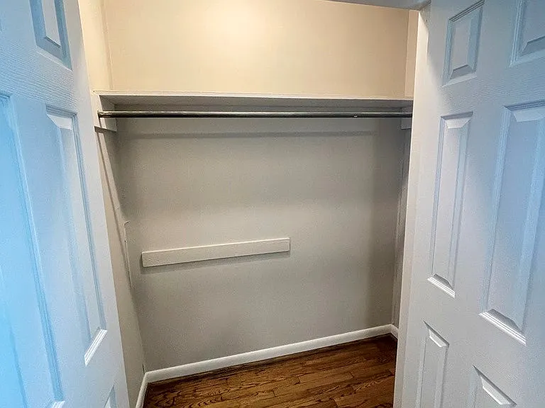 4148 Lee St #A — Photo 15