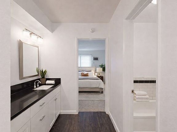 2nd image of 526 N Orlando Ave APT 102
