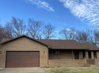 200 Wenzel Dr, Belle Plaine, KS 67013
