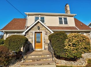 220 Grove St, Clifton, NJ 07013
