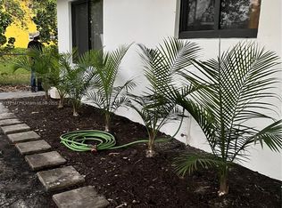 780 NW 57th St, Miami, FL 33127