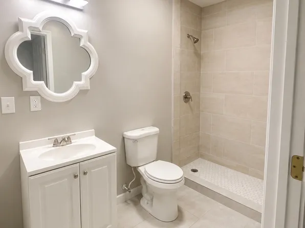1202 Uranus Dr, Alamogordo, NM 88310