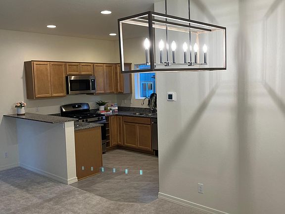 3rd image of 3001 E Butler Ave Unit 33