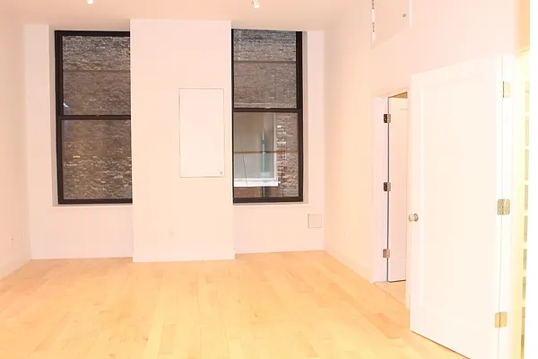 Rented by Level Group | media 43