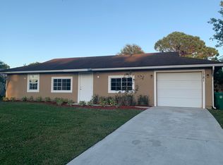 1781 SW Hampshire Ln, Port Saint Lucie, FL 34953