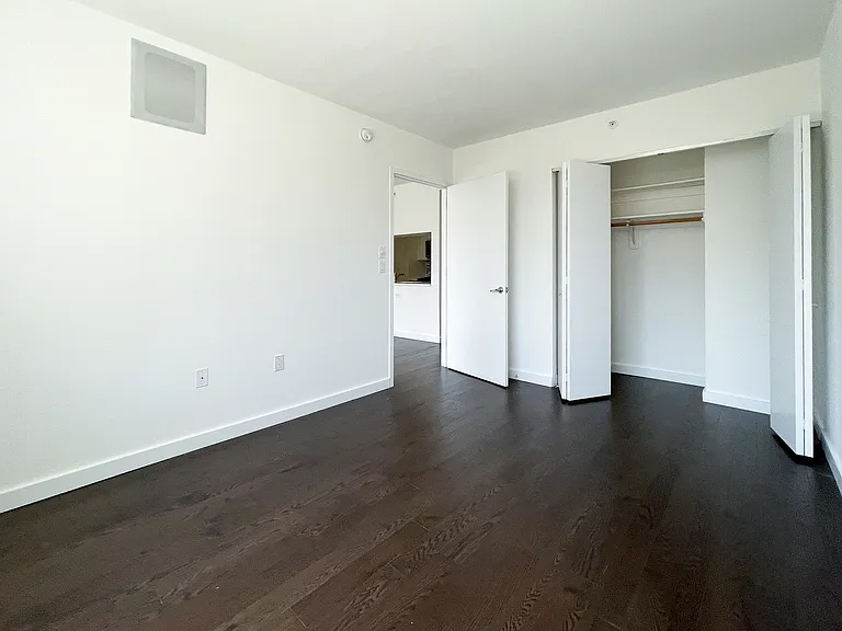310 E 2nd St #5M — Photo 10
