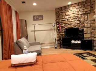 (Undisclosed Address), Alexandria, VA 22306