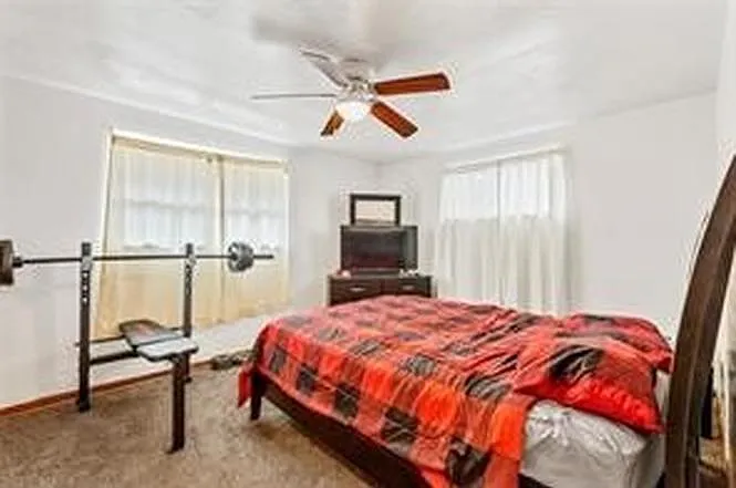 1769 McNary Blvd — Photo 3