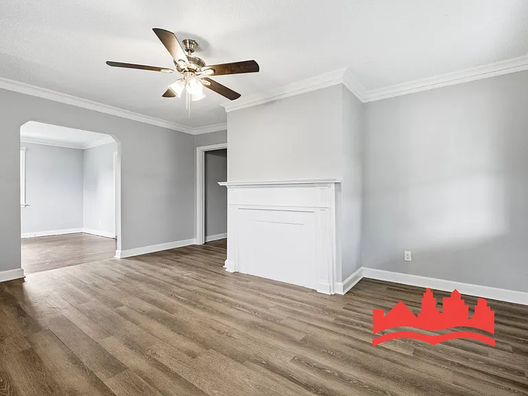 1698 Edward Ave — Photo 9