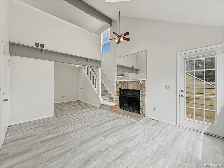 942 S Dearborn Way #10 — Photo 3