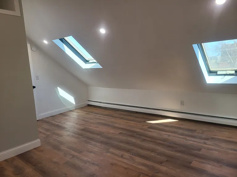 201-203 N 2nd St #6 — Photo 11