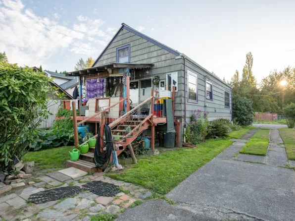 12893 State Route 9, Mount Vernon, WA 98273