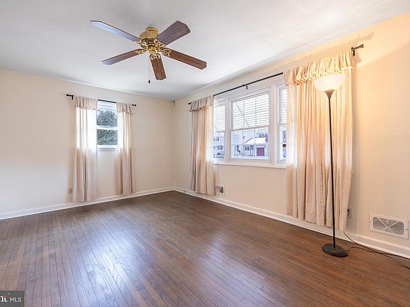 5th image of 44 Matthew Dr