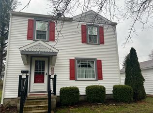 802 Spring St, Grove City, PA 16127