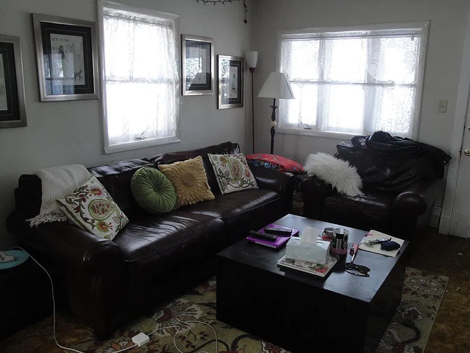 3 bed, 1050 sqft, $1,650 — Photo 1
