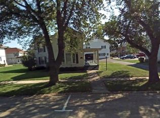164 N Sycamore St, Hinckley, IL