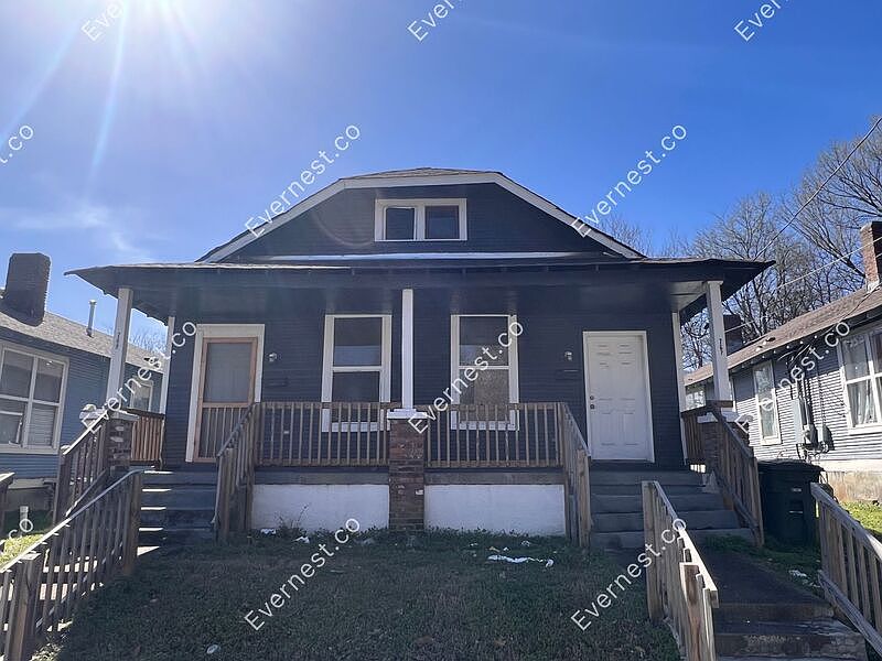 1st image of 769 Saint Paul Ave