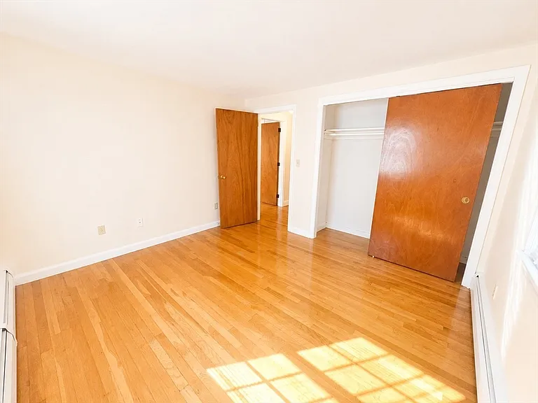 7 Ridge St #0 — Photo 21